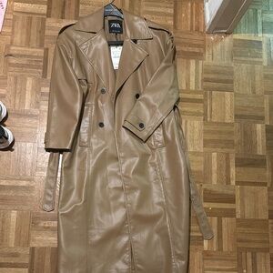Zara Women's Tan Trench Coat